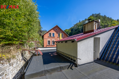 3029580.jpg 3029580.jpg