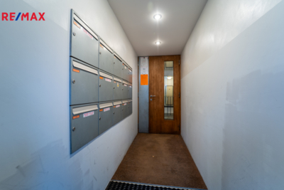 3076235.jpg 3076235.jpg