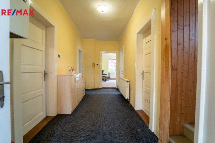 3064945.jpg 3064945.jpg