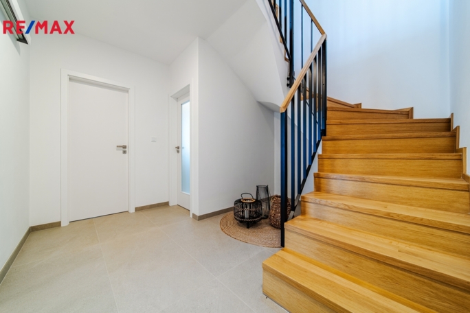 Prodej rodinného domu, 151 m2, Lysice - obrázek 27