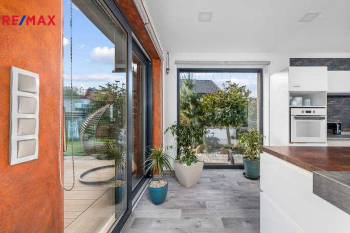 3073073.jpg 3073073.jpg