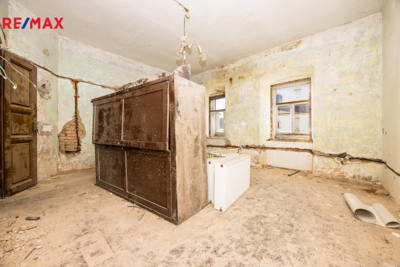 2731687.jpg 2731687.jpg