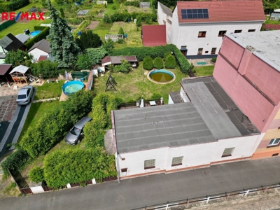 3106984.jpeg 3106984.jpeg