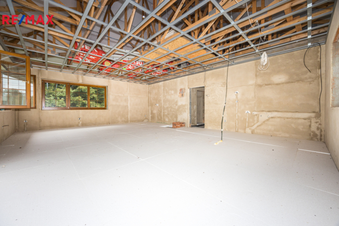 2998261.jpg 2998261.jpg