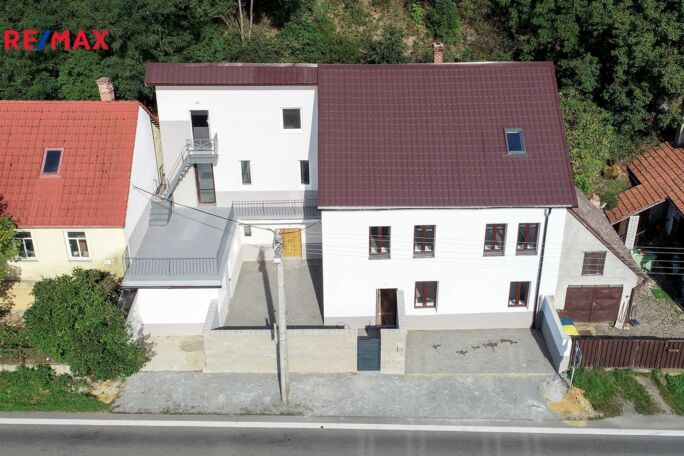 Prodej rodinného domu, 237 m2, Stvolová