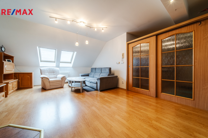 Prodej rodinného domu, 354 m2, Ráječko - obrázek 5