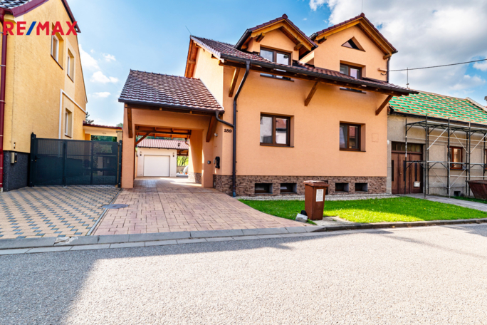 Prodej rodinného domu, 351 m2, Uherské Hradiště - obrázek 41