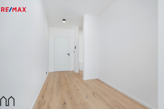 2857623.jpg 2857623.jpg