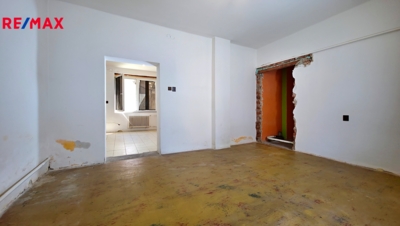 2942126.jpg 2942126.jpg