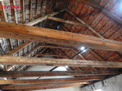 2705803.jpg 2705803.jpg