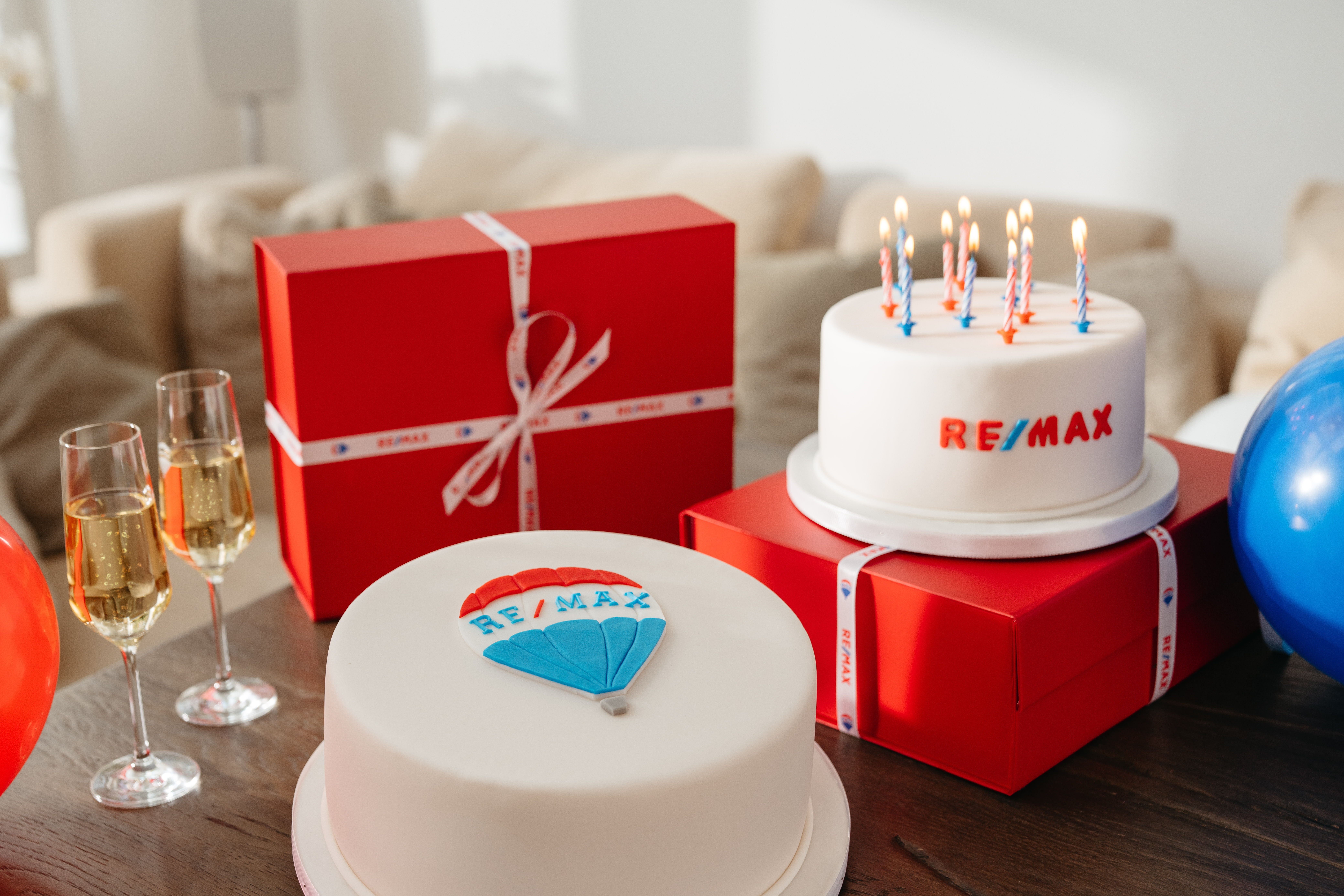 oslava REMAX oslava REMAX