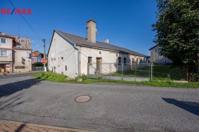 3000122.jpg 3000122.jpg