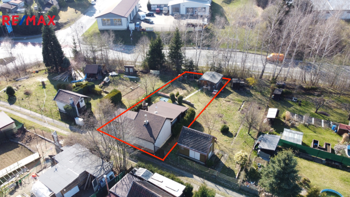 2736409.jpg 2736409.jpg