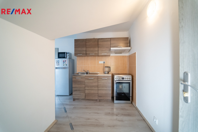 3068219.jpg 3068219.jpg