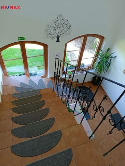 3080261.jpeg 3080261.jpeg