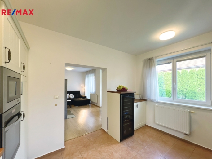 3035081.jpg 3035081.jpg