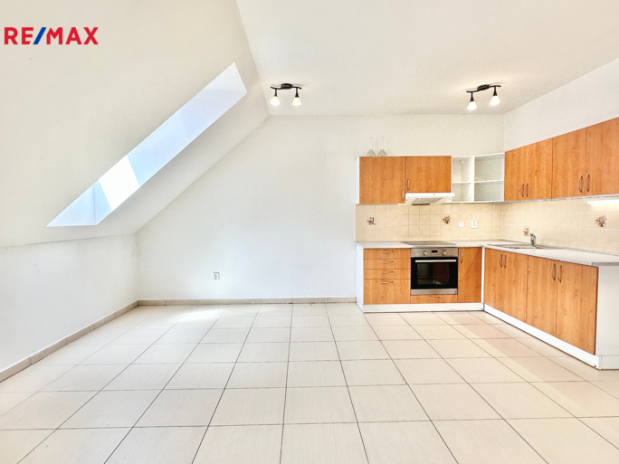 REMAX Delux REMAX Delux