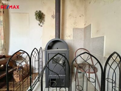 3045517.jpeg 3045517.jpeg