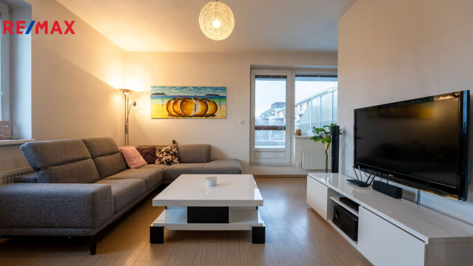 Pronájem bytu 2+kk, 61 m2, Brno Pronájem bytu 2+kk, 61 m2, Brno
