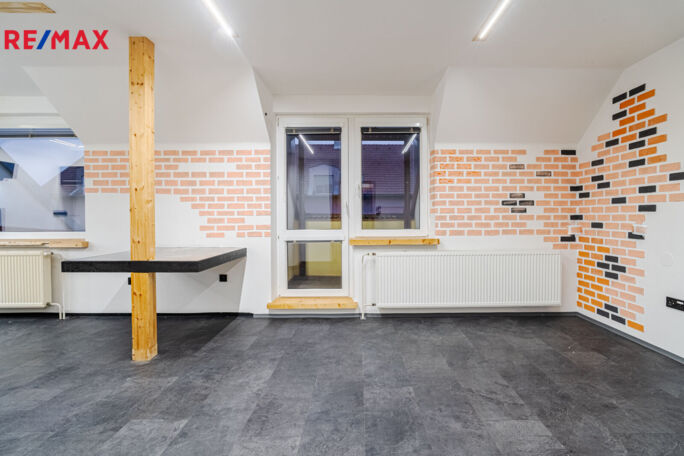 REMAX Brno