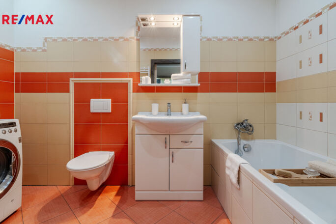 Prodej rodinného domu, 276 m2, Hodonín - obrázek 24