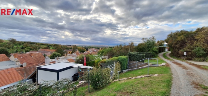 3035465.jpg 3035465.jpg