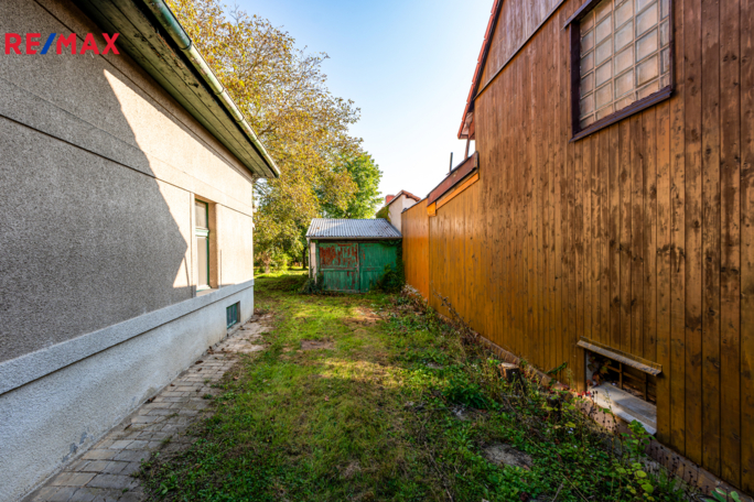 3041331.jpg 3041331.jpg