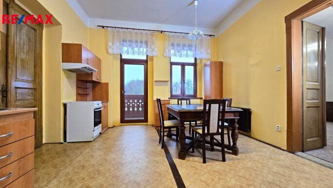 Prodej rodinného domu, 960 m2, Liběchov - obrázek 11