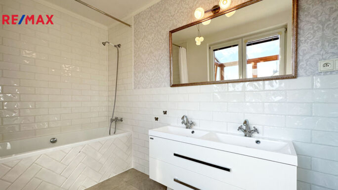 Prodej vily, 349 m2, Hostivice - obrázek 13