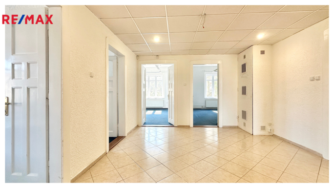 2732083.jpg 2732083.jpg