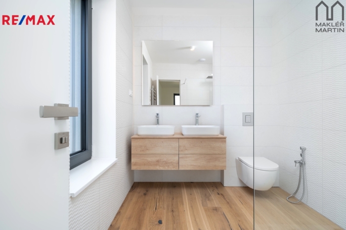 REMAX Delux REMAX Delux