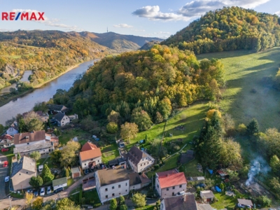 3066006.jpg 3066006.jpg