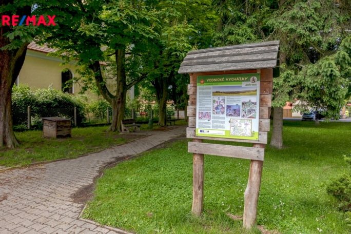 2997502.jpg 2997502.jpg