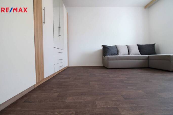 Pronájem bytu 1+1, 28 m2, Blansko Pronájem bytu 1+1, 28 m2, Blansko