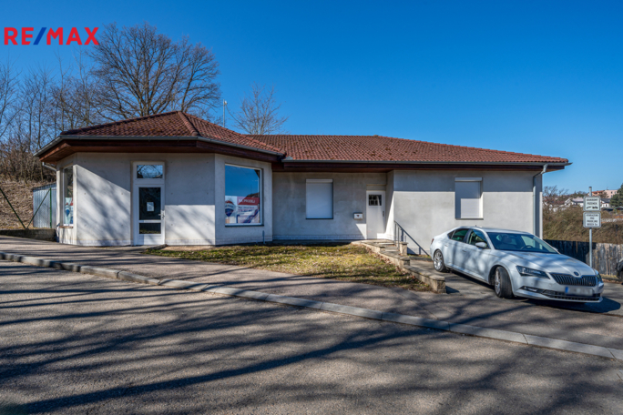 Prodej obchodního prostoru, 227 m2, Benešov