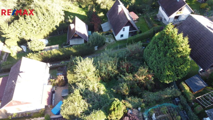 2502659.jpeg 2502659.jpeg