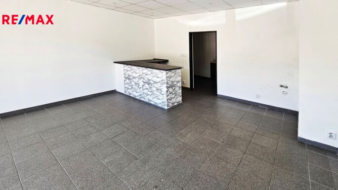 3075307.jpg 3075307.jpg