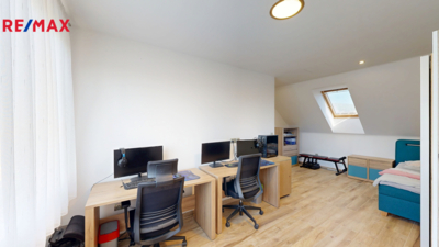 3000254.jpg 3000254.jpg