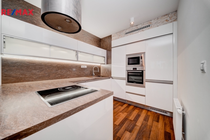 Pronájem bytu 2+kk, 59 m2, Brno