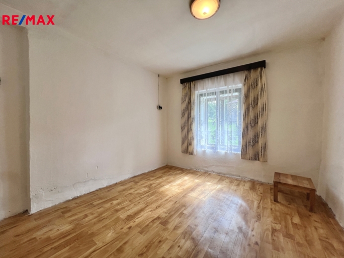 2925926.jpeg 2925926.jpeg