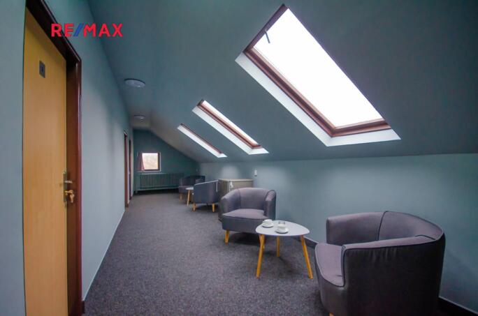 Prodej penzionu, 444m2 - obrázek 22