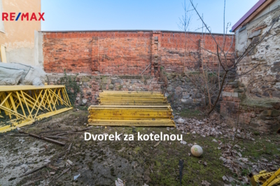 3143935.jpg 3143935.jpg