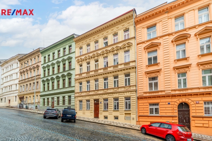 3063569.jpg 3063569.jpg