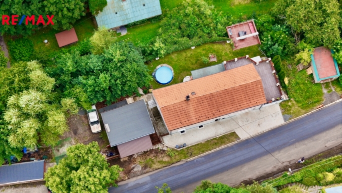 2956018.jpg 2956018.jpg