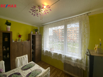 2737625.jpg 2737625.jpg