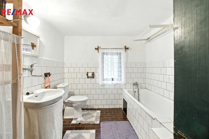 2994416.jpg 2994416.jpg