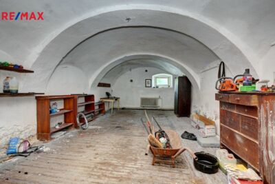 2352268.jpg 2352268.jpg