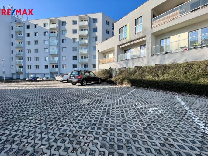 Pronájem garážového stání, 15 m2, Brno - obrázek 18