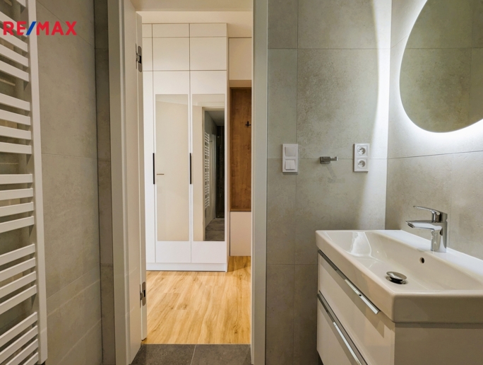 Pronájem bytu 2+kk, 50 m2, Rousínov - obrázek 8