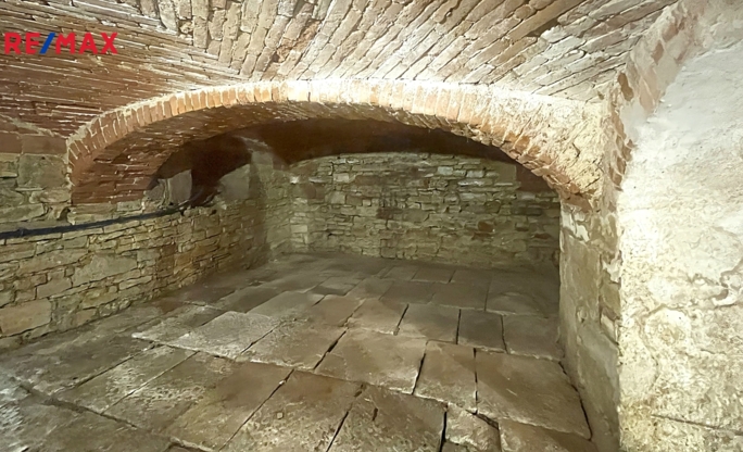 2964375.jpeg 2964375.jpeg